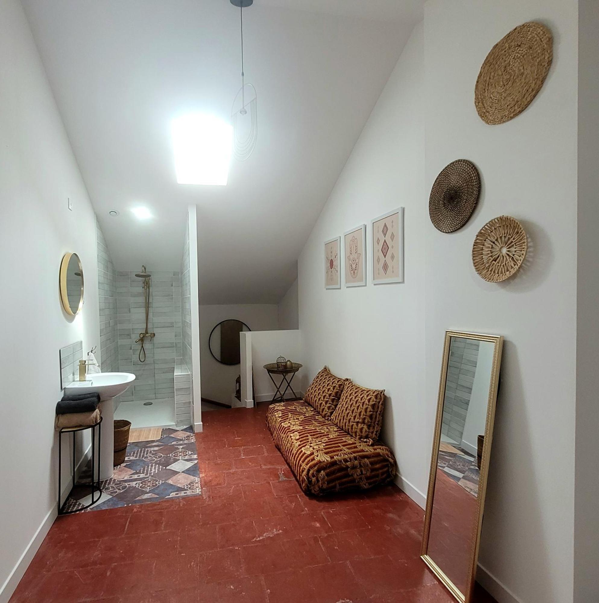 Holiday home Jolie Maison De 4-5 Personnes *